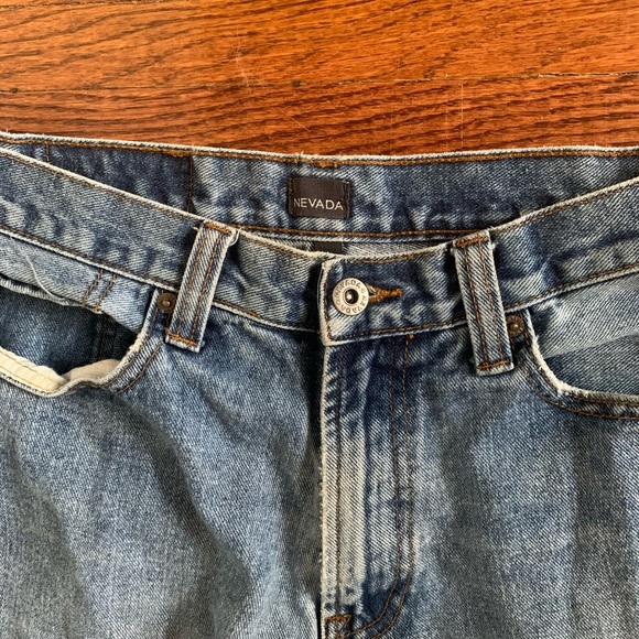Nevada Jeans - Picture 3 of 3